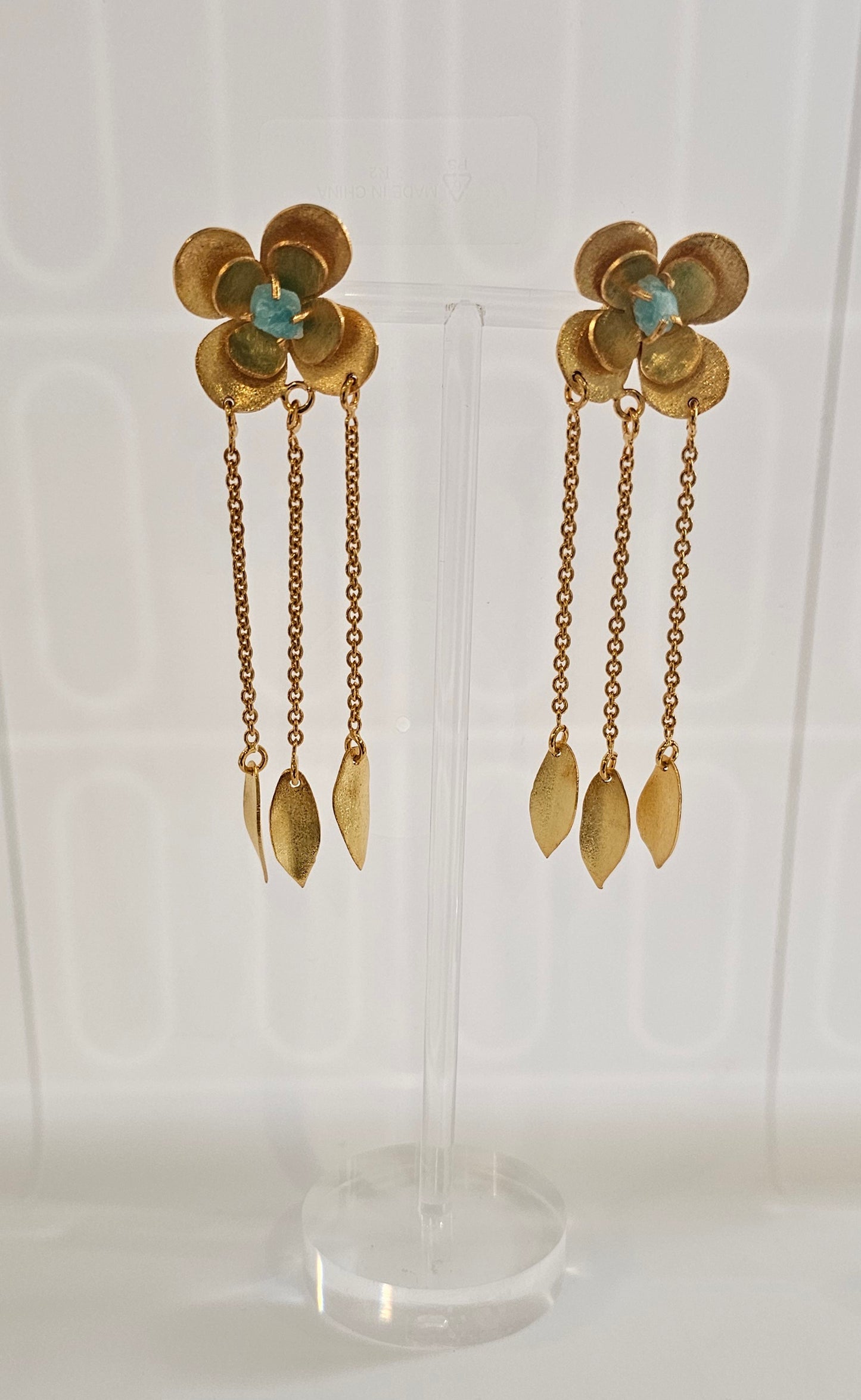 Ellie Flower Earrings (Rough Emerald)