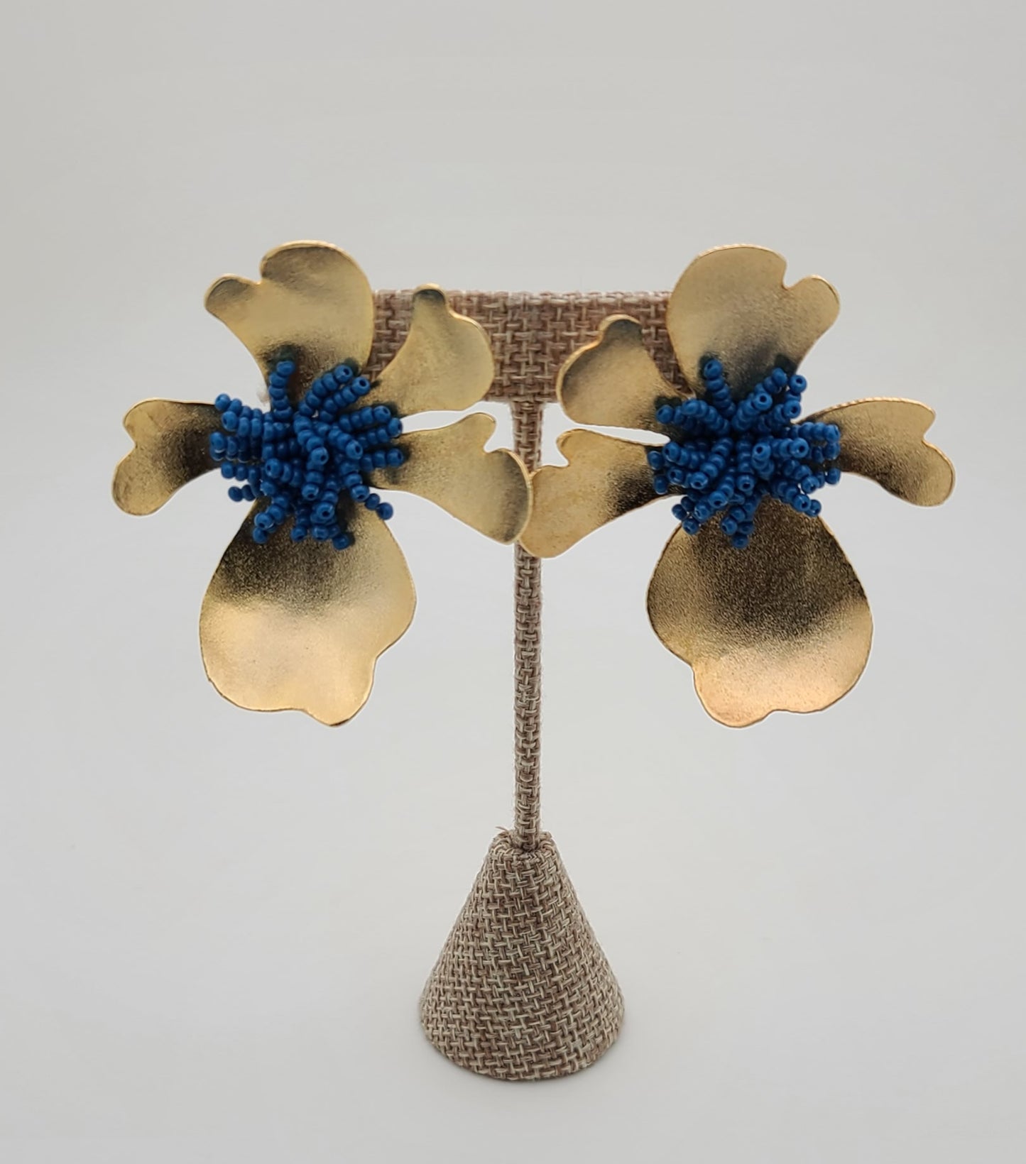 Iris Flower Earrings (Blue)