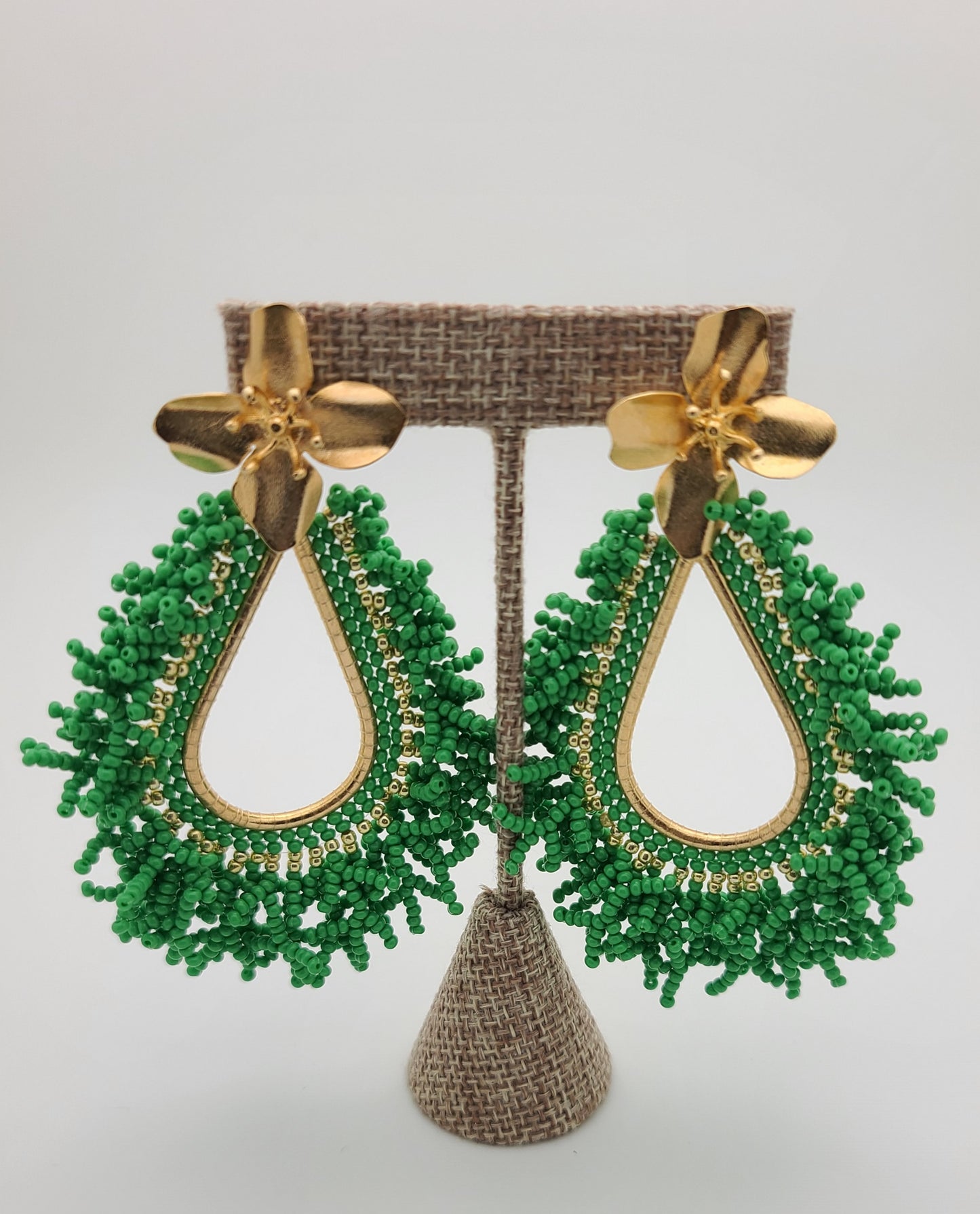 Amanda Drop Earrings (Green/gold)