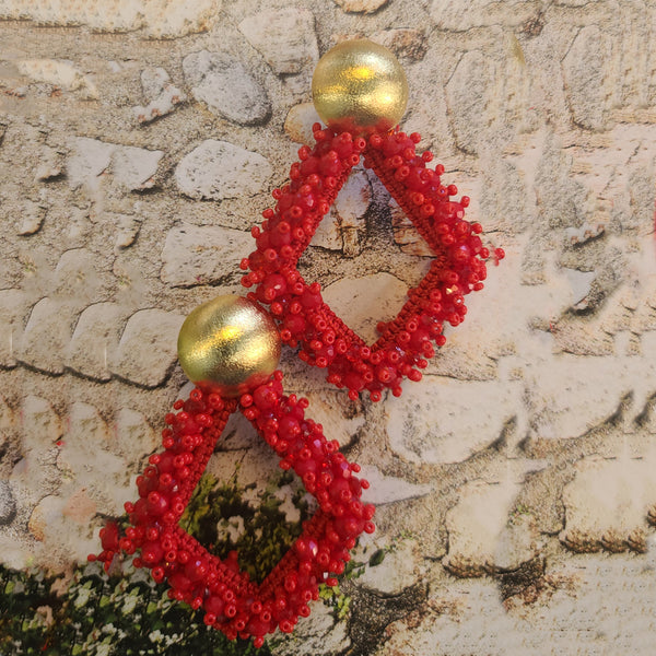Greta beaded Earrings (Diamond shape/Red)