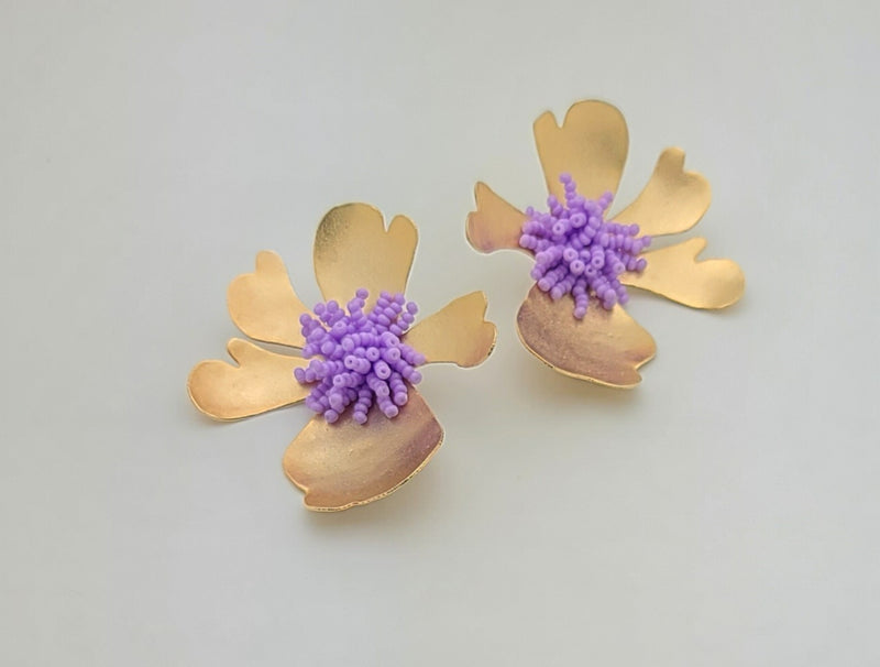 Iris Flower Earrings (Lavender)