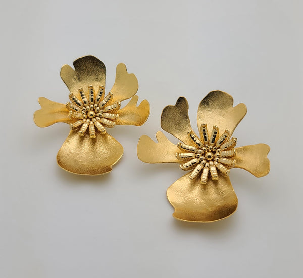 Iris Flower Earrings (Gold)