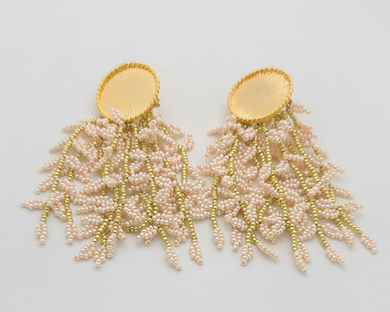 Melanie Disk Drop Earrings (pearl/gold)