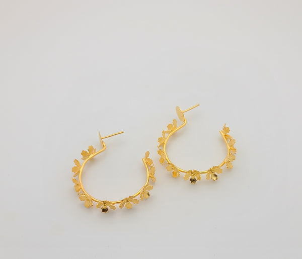 Tiny Flowers Hoops (Gold)