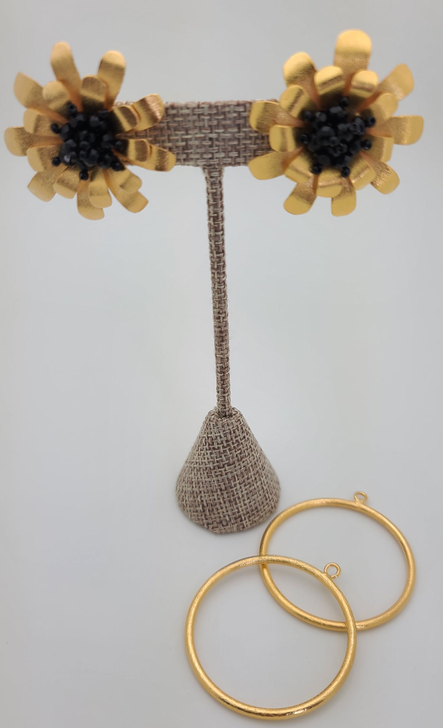 Sunflower Hoops (Black)
