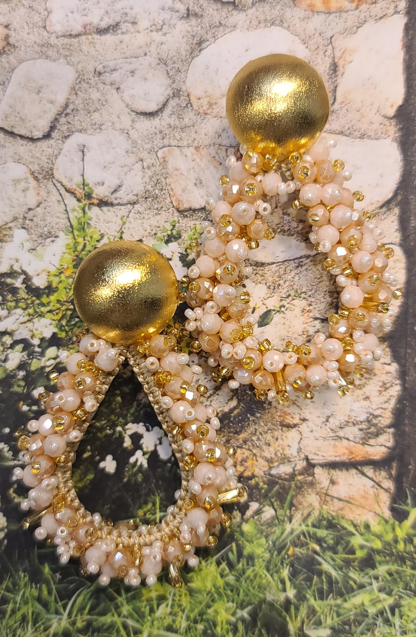 Greta beaded Earrings (Drop/Gold/Pearl)