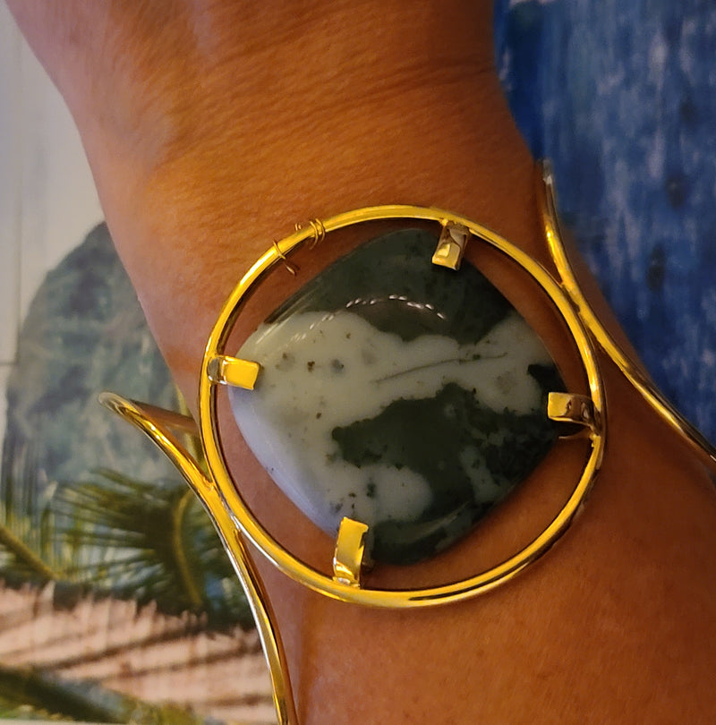Athena blue Agate Cuff