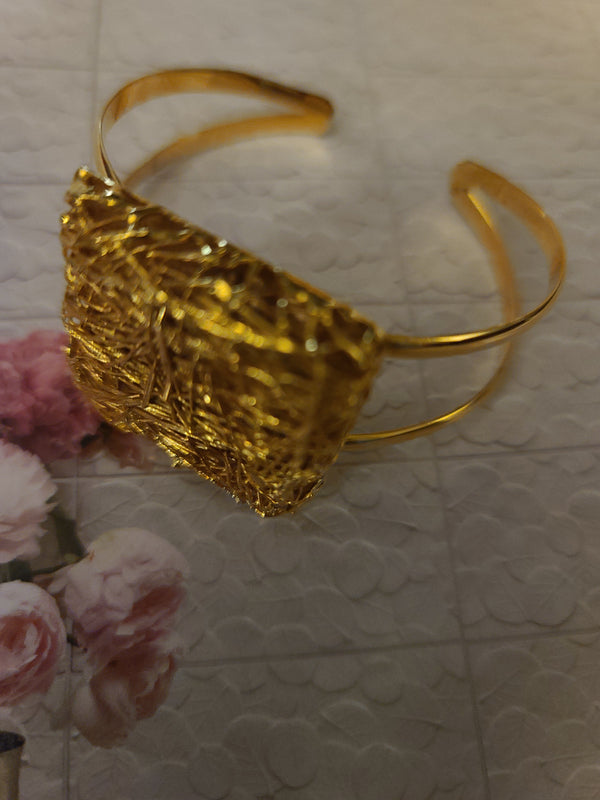 Trizia Gold Vermeil Mesh Bracelet (Square)